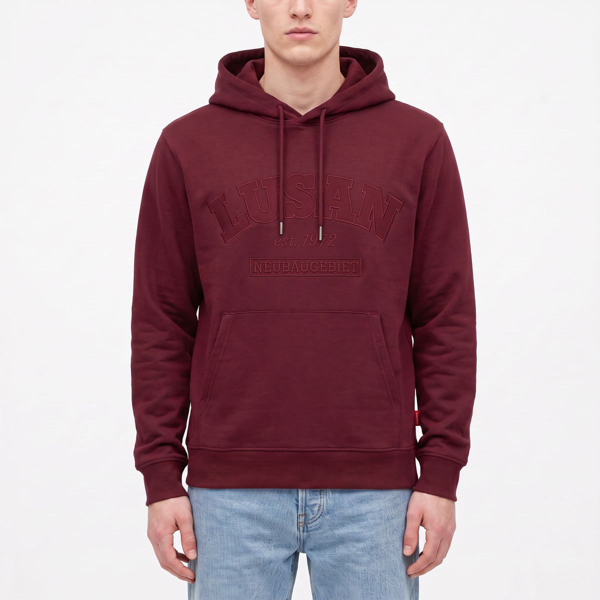 3ESSEN® LUSAN Hoodie BORDEAUX mit gestickter LUSAN-Stickerei – Vorderseite
