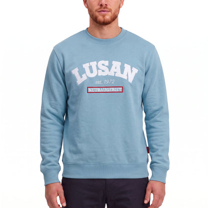 3ESSEN® LUSAN Sweatshirt LIGHT BLUE mit gestickter LUSAN-Stickerei – Vorderseite