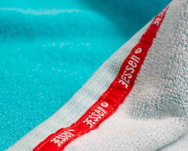 3ESSEN® URLAUBSFETZEN Badetuch - TÜRKIS-WEIß - 3ESSEN®